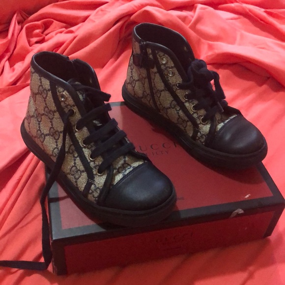 Gucci Other - Gucci sneakers worn 3 to 4 times